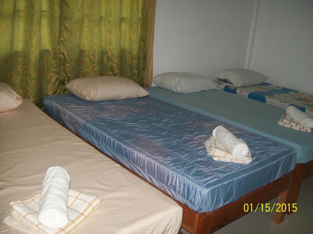 Charm Guest House Puerto Princesa Exterior photo